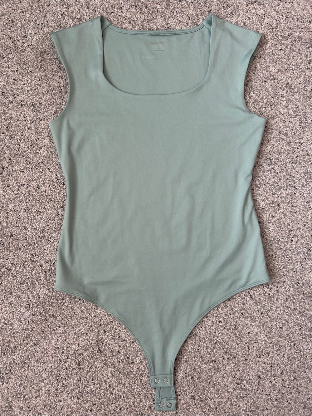Nine West Mint Green Scoop Neck Cap-Sleeve Bodysuit